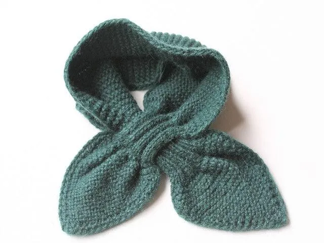 Alpaca hand knitted pull through scarf - emerald