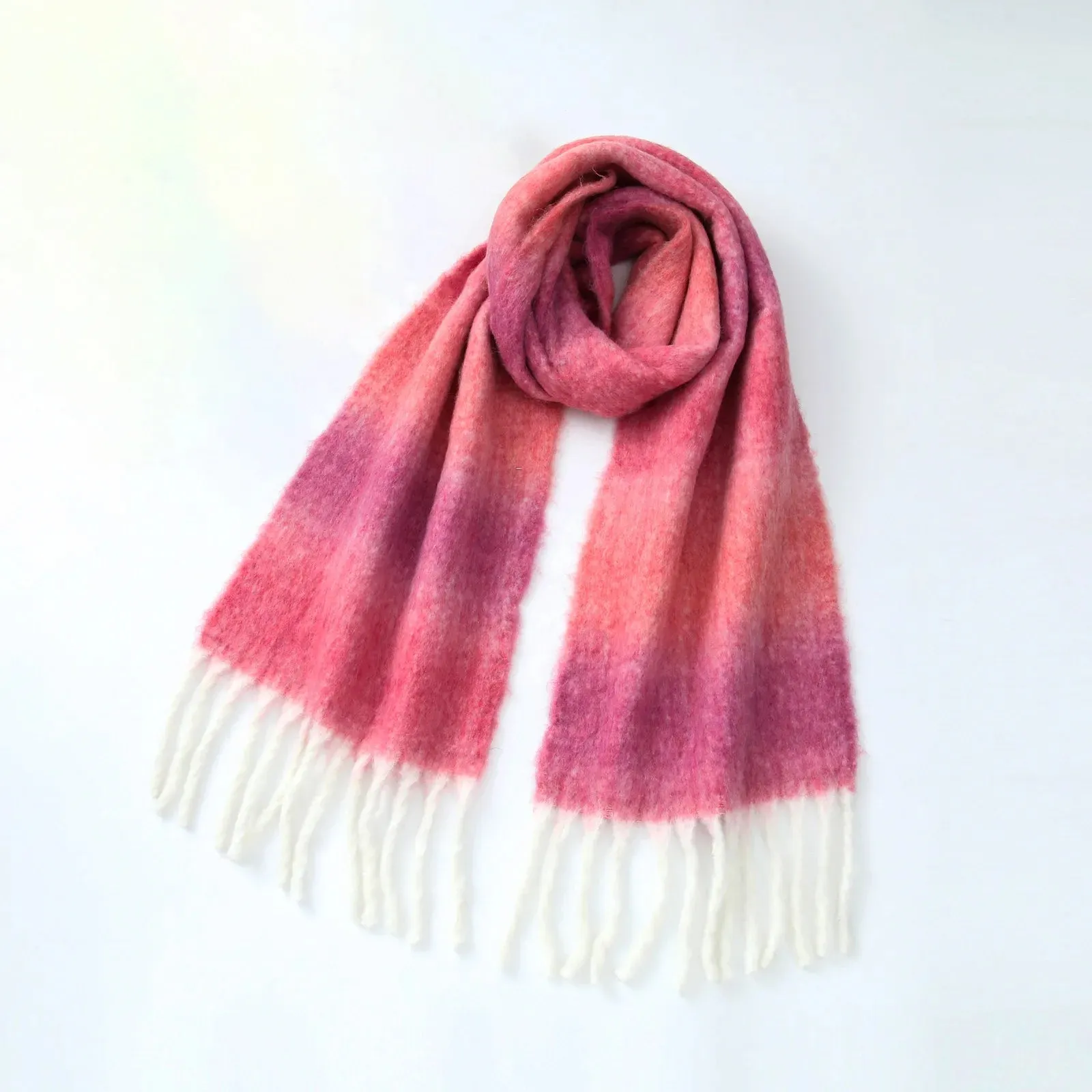 Design Warm Temperament Gradient Color Wool Thickened Winter Scarf