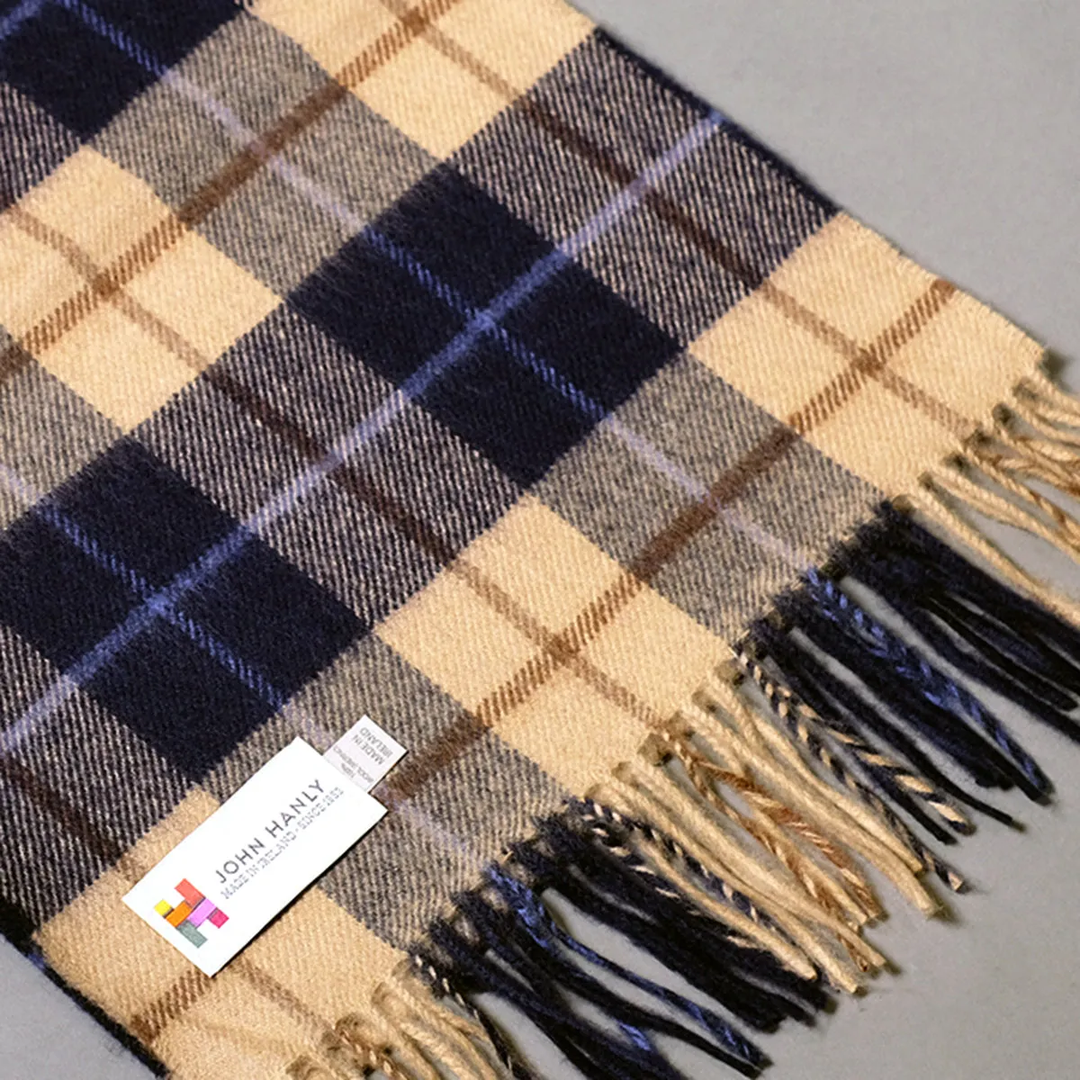 Pure merino wool scarf in navy & camel check